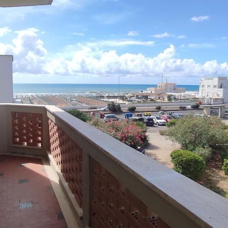 Ostia Loft Fronte Mare Apartamento Exterior foto